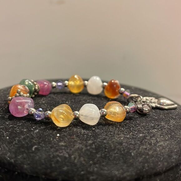 5.5” silver tone multi color beaded bracelet w/lobster clasp - Picture 2 of 7